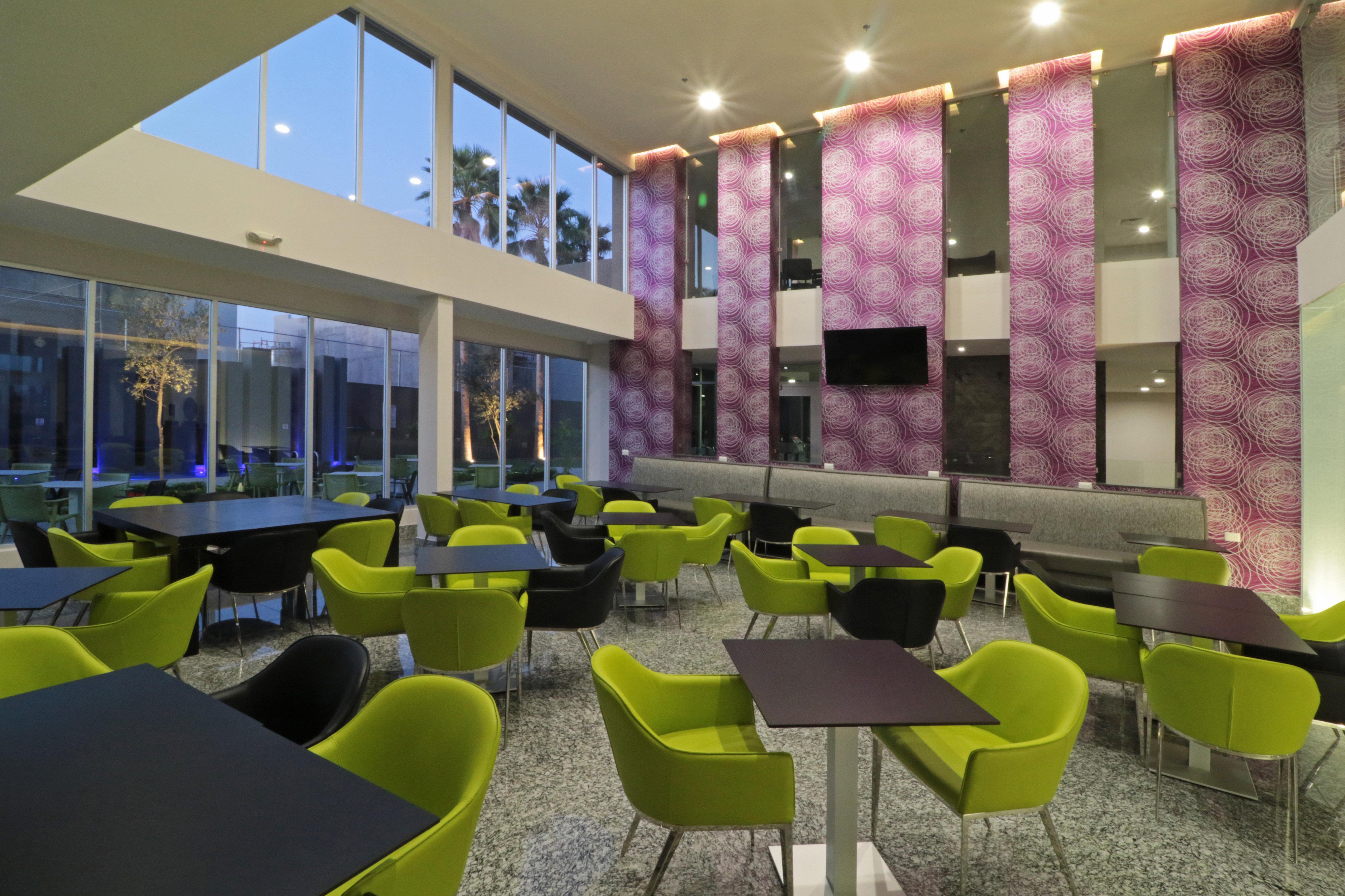 Holiday Inn Express Hotel & Suites Hermosillo By Ihg Eksteriør billede